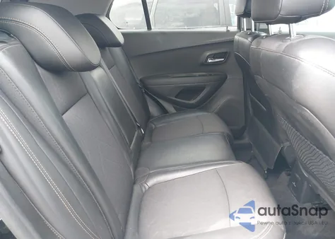 2020 Chevrolet Trax 1Lt z USA, uszkodzony, nr VIN 3GNCJLSB8LL221077